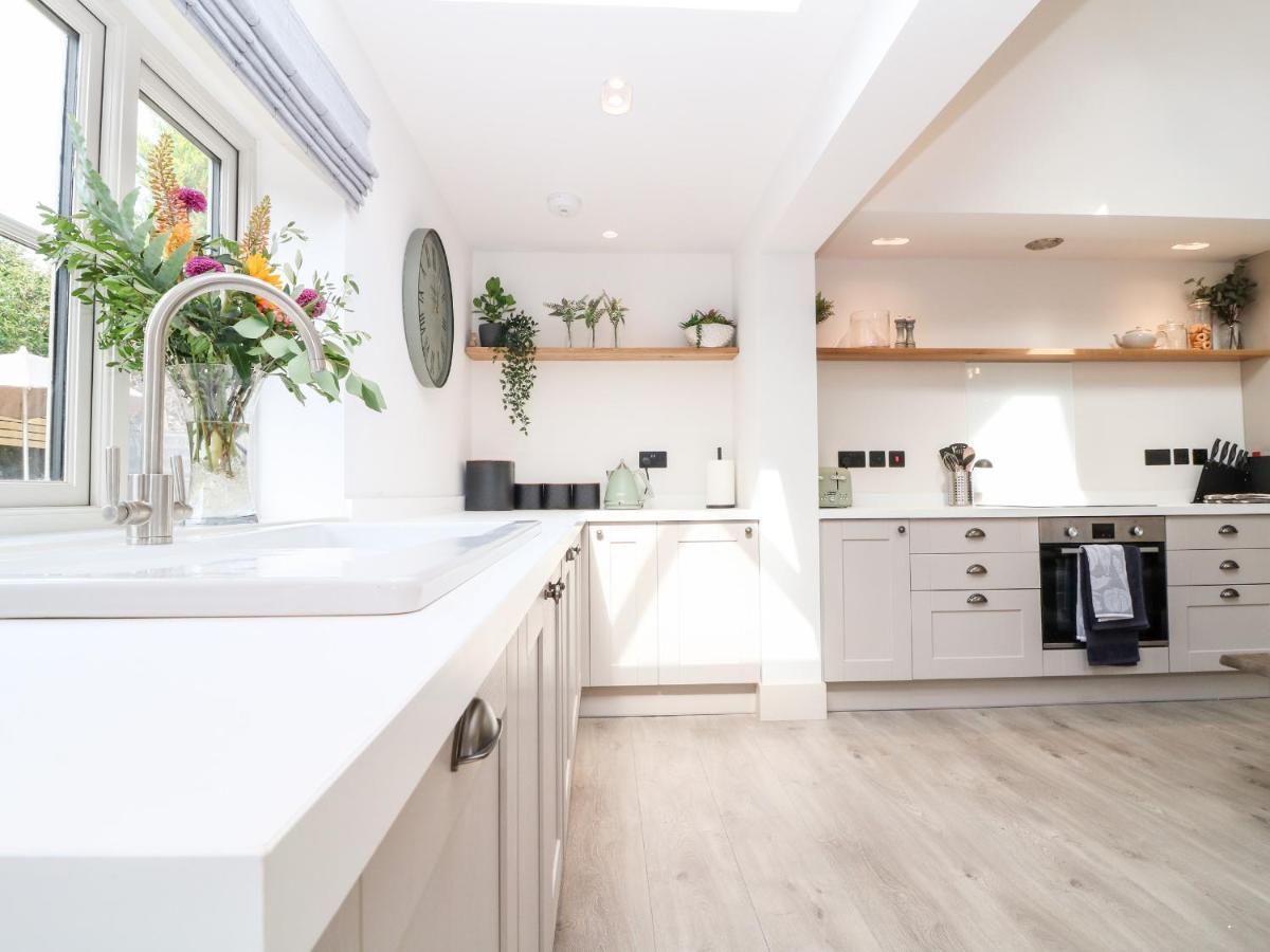 קינגהאם 12 Manor Farm Close מראה חיצוני תמונה