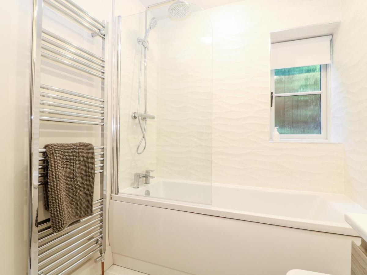 קינגהאם 12 Manor Farm Close מראה חיצוני תמונה