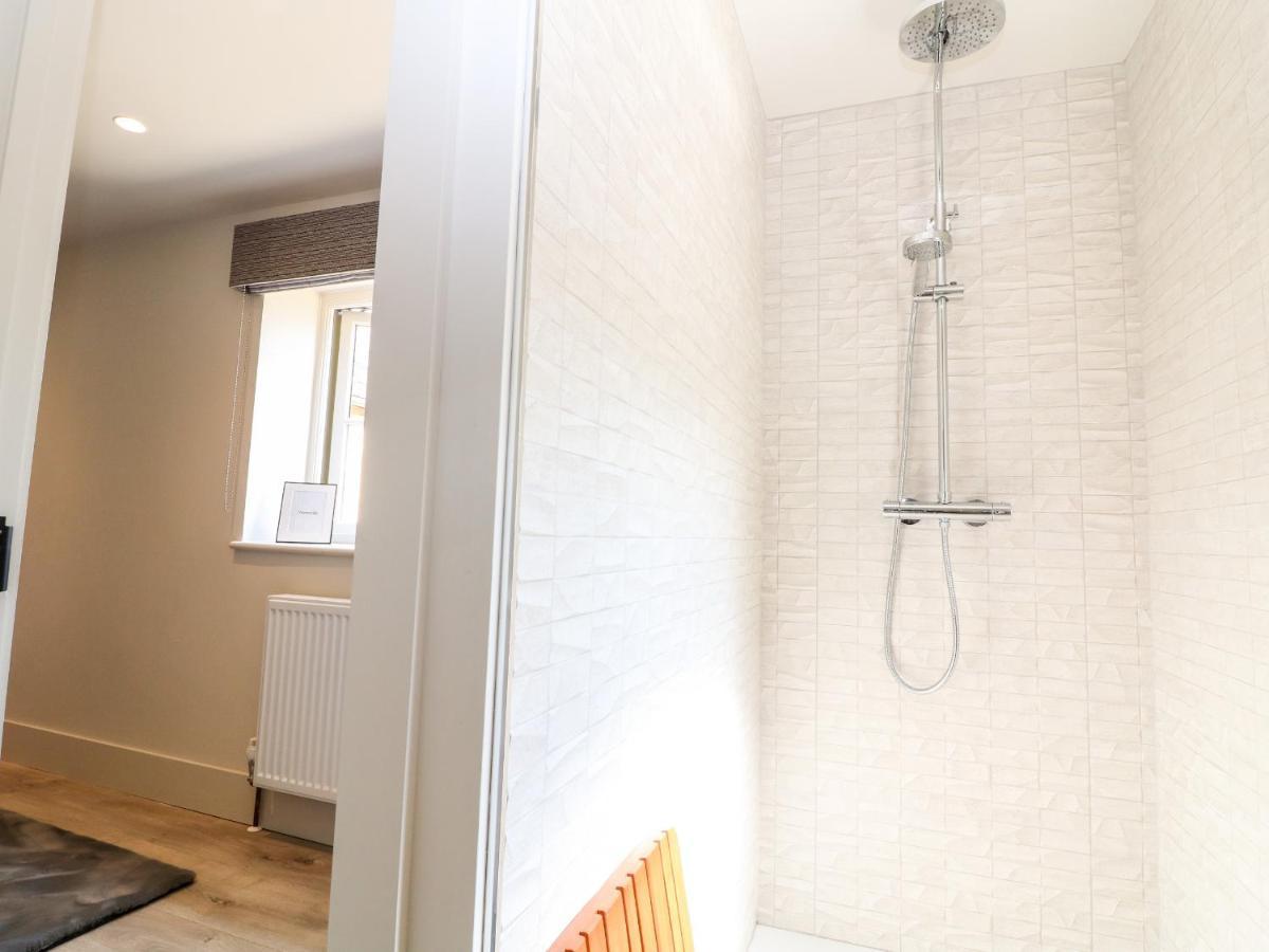 קינגהאם 12 Manor Farm Close מראה חיצוני תמונה